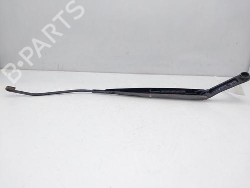 Front windshield wiper arm HYUNDAI SANTA FÉ I (SM) 2.0 CRDi 4x4 | BP14831921C143 