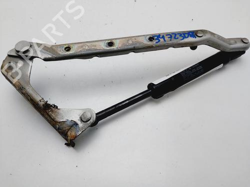 Used Hood lift support MERCEDES-BENZ M-CLASS (W163) ML 400 CDI (163.128) (250 hp) 18712992