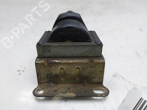 Used Ignition coil OPEL VECTRA A (J89) 1.6 i (F19, M19) (75 hp) 16533458
