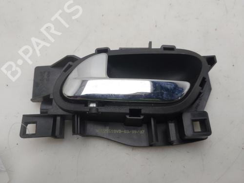 Used Front left interior door handle Front left interior door handle 37638570 37638570