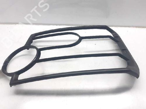 Used Grille LAND ROVER DISCOVERY III (L319) 2.7 TD 4x4 (190 hp) 13997683