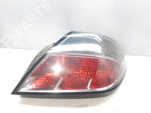 Used Right taillight Right taillight OPEL ASTRA H GTC (A04) 1.9 CDTi 16V (L08) (120 hp) 11035797 11035797