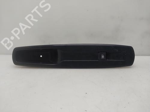 Højre fortil elrude kontakt Højre fortil elrude kontakt RENAULT MEGANE III Hatchback (BZ0/1_, B3_) 1.5 dCi (BZ1G, BZ1W, BZ0R) (95 hp) 37423803 37423803