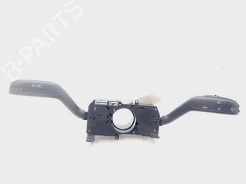Used Steering wheel controls SKODA FABIA II (542) [2006-2014]  26282229