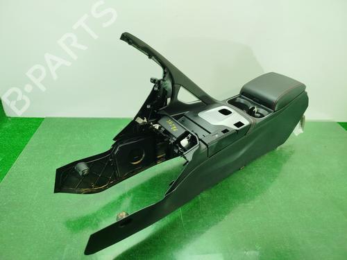 Armrest / Center console JAGUAR E-PACE (X540) 2.0 D180 AWD | BP28319861I20 