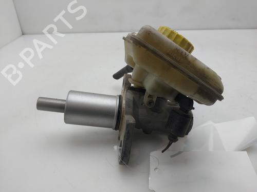 brake-master-cylinder-vw-passat-b55-3b3-2000-2001-2002-2003-2004-2005-33011349 main image
