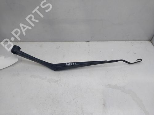 Front windshield wiper arm HYUNDAI TUCSON (TL, TLE) 1.7 CRDi | BP17317762C143 