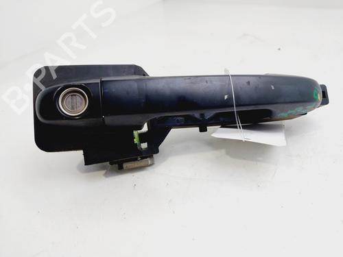 Used Front left exterior door handle HYUNDAI i30 (FD) [2007-2012]  18883323