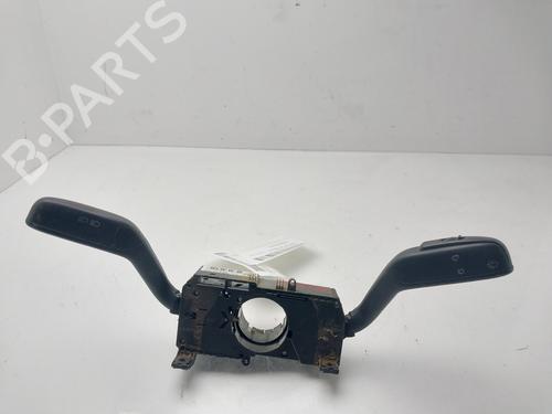 Used Steering wheel controls SEAT IBIZA IV (6J5, 6P1) [2008-2017]  31010269