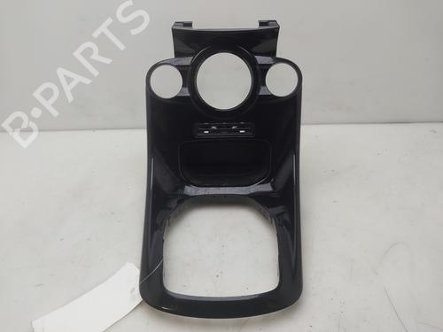 Used Middle console Middle console 36915746 36915746