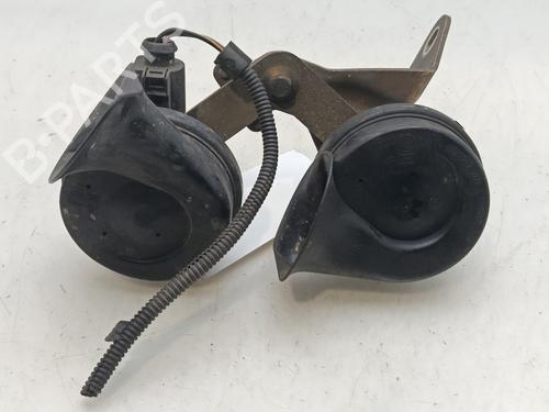Used Horn Horn VW NEW BEETLE (9C1, 1C1) 1.6 (102 hp) 33168369 33168369