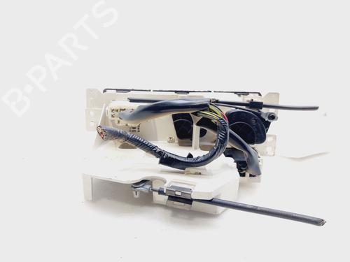 Climate control TOYOTA AVENSIS Liftback (_T22_) 2.0 TD (CT220_, CT220R) | BP20329854I5 