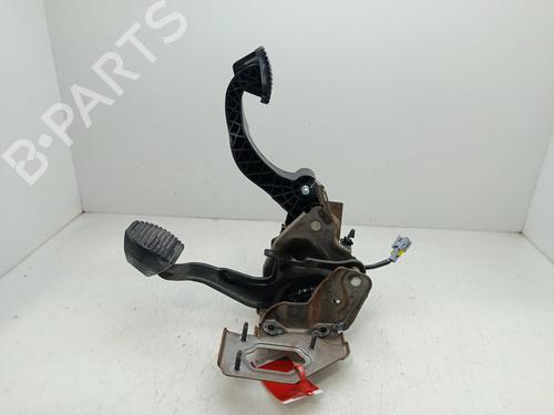 Pedale frizione Pedale frizione PEUGEOT 208 I (CA_, CC_) [2012-2021] 36013047 36013047