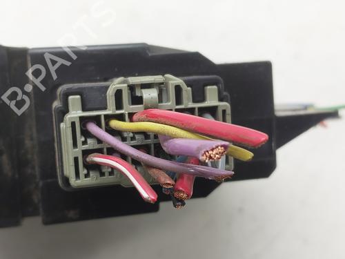 Left front window switch VOLVO V70 II (285) 2.4 D | BP37601211I27 - Image 2