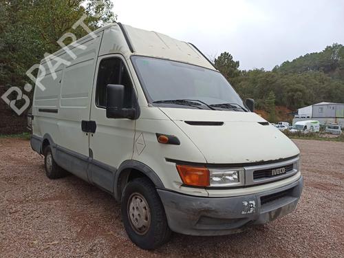 Injection rail IVECO DAILY III Van 35 S 11 V,35 C 11 V | BP12440704M98 