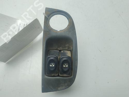 Used Left front window switch RENAULT MEGANE I (BA0/1_) 1.9 D Eco (BA0A, BA0U, BA0R) (64 hp) 27334392