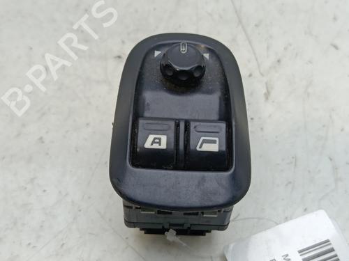 Used Left front window switch PEUGEOT 206 Hatchback (2A/C) 1.6 16V (109 hp) 32516162