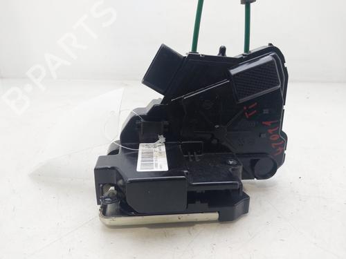 Fechadura trás esquerda Fechadura trás esquerda SSANGYONG XLV SUV e-XGi 160 (128 hp) 36361408 36361408