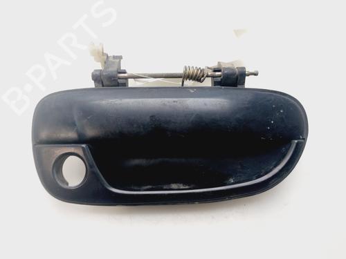 front-right-exterior-door-handle-hyundai-accent-ii-lc-1999-2000-2001-2002-2003-2004-2005-2006-2007-2008-2009-2010-2011-2012-32177201 main image
