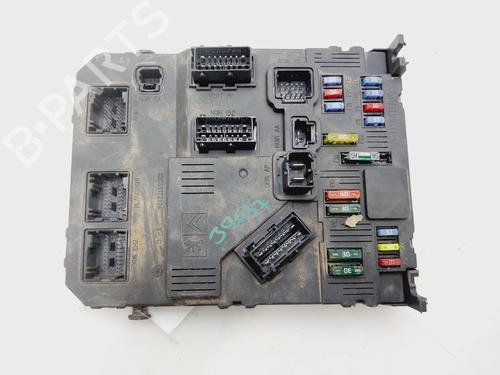 Used Fuse box CITROËN BERLINGO / BERLINGO FIRST Box Body/MPV (M_) 1.9 D 70 (MBWJZ, MCWJZ) (69 hp) 29708444