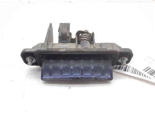 Used Tailgate handle MAZDA 3 Saloon (BK) 1.6 DI Turbo (BK12Y) (109 hp) 7738506
