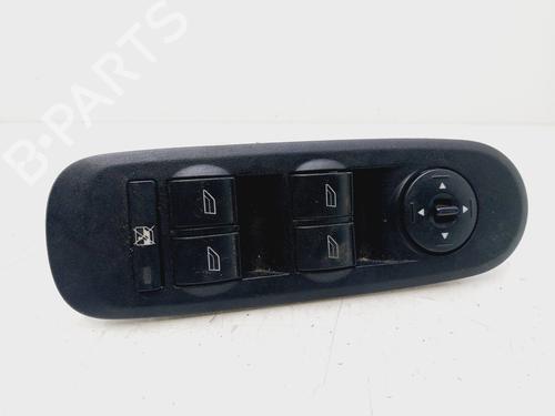 Used Left front window switch FORD S-MAX (WA6) [2006-2014]  31885026