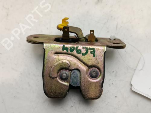 Used Tailgate lock VOLVO S40 I (644) 1.8 LPG (122 hp) 31752737