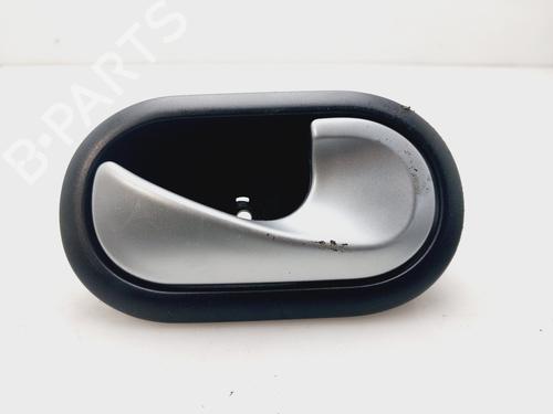 Used Rear right interior door handle RENAULT CLIO III (BR0/1, CR0/1) [2005-2014]  26445482