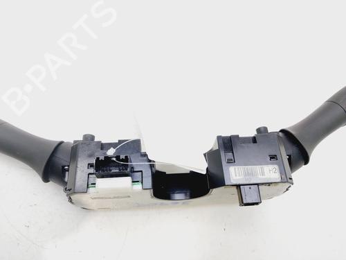 Steering wheel controls RENAULT KOLEOS I (HY_) 2.0 dCi (HY0K) | BP22954926E15 