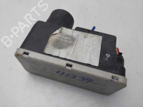 Used Central lock pump Central lock pump VW POLO (6N2) [1999-2001] 34391593 34391593
