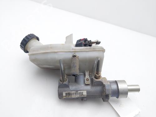 Used Brake master cylinder FORD TRANSIT Van (FA_ _) [2000-2006]  16549035
