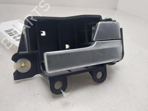 Used Front right interior door handle Front right interior door handle 38293973 38293973
