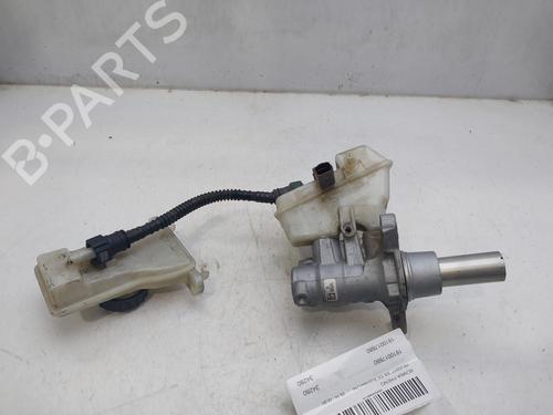 Used Brake master cylinder PEUGEOT 308 SW II (LC_, LJ_, LR_, LX_, L4_) 1.6 BlueHDi 120 (120 hp) 17902505