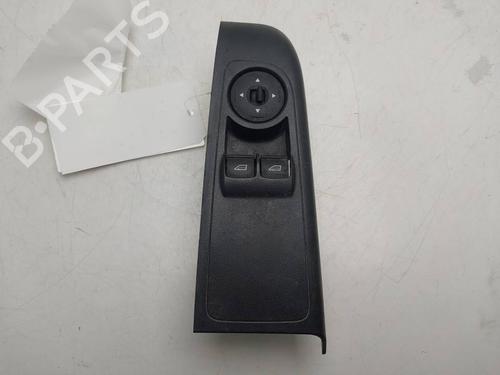 Mando elevalunas delantero izquierdo Mando elevalunas delantero izquierdo FORD TOURNEO COURIER B460 MPV 1.0 EcoBoost (100 hp) 39751528 39751528