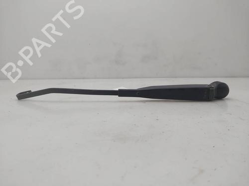Used Rear windshield wiper arm Rear windshield wiper arm 39048505 39048505