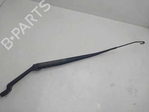 Used Front windshield wiper arm Front windshield wiper arm 38950216 38950216