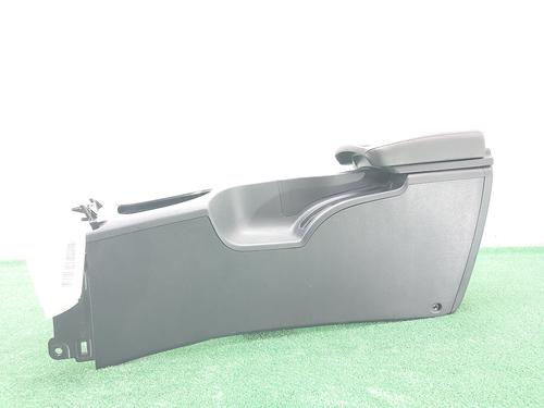 Armrest / Center console NISSAN QASHQAI / QASHQAI +2 I (J10, NJ10, JJ10E) 2.0 dCi | BP13504983I20 