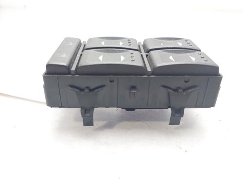 Left front window switch FORD MONDEO III (B5Y) 2.0 16V TDDi / TDCi | BP13209775I27 