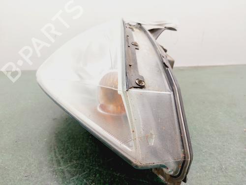 Venstre forlygte FORD FOCUS I (DAW, DBW) 1.8 Turbo DI / TDDi | BP28688619C28