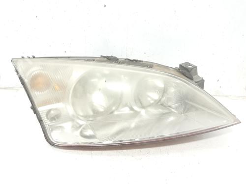 Used Right headlight FORD MONDEO III (B5Y) 1.8 16V (125 hp) 9181217