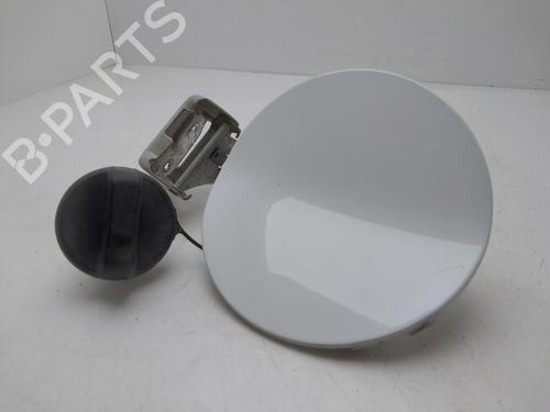 Used Fuel flap Fuel flap SUZUKI GRAND VITARA II (JT, TE, TD) 1.9 DDiS (JB419WD, JB419XD) (129 hp) 33792747 33792747