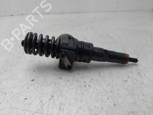 Injecteur AUDI A4 B6 (8E2) 1.9 TDI (130 hp) 31351269