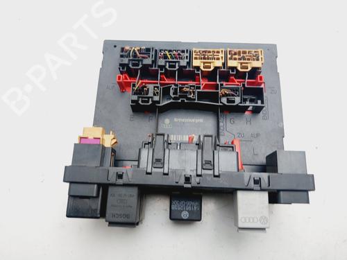 Fuse box VW GOLF V (1K1)  | BP26947989E1 