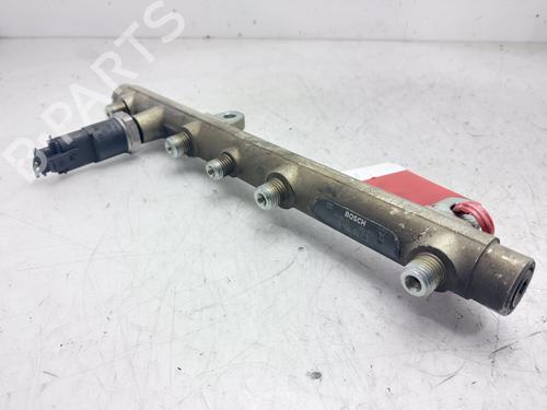 Regua injecçao RENAULT SCÉNIC I MPV (JA0/1_, FA0_) 1.9 dCi RX4 (101 hp) 30144852