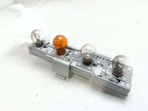Lampeholder Lampeholder SKODA OCTAVIA I (1U2) 1.9 TDI (100 hp) 33930287 33930287