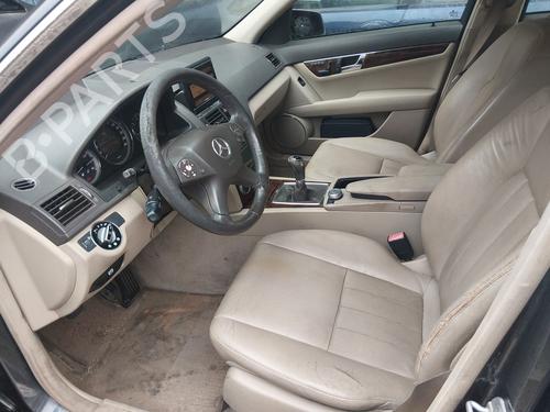 Right front fog light MERCEDES-BENZ C-CLASS (W204) C 200 CDI (204.007, 204.006) | BP32292925C31