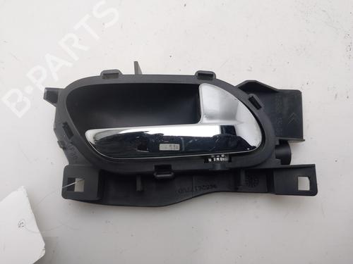Højre fortil invendig håndtag PEUGEOT 407 (6D_) 2.0 (6DRFNB, 6DRFNE) (136 hp) 32852403