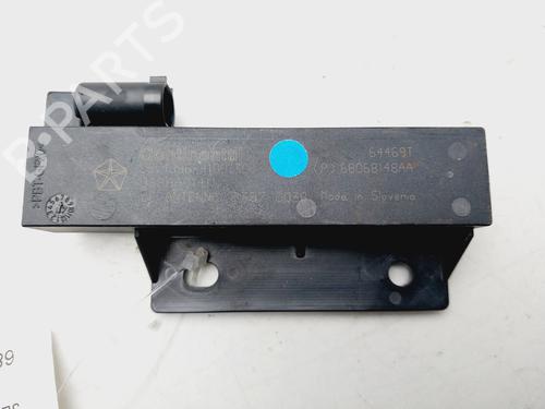 Used Antenna/Base JEEP RENEGADE SUV (BU, B1, BV) 1.6 CRD (95 hp) 30703367