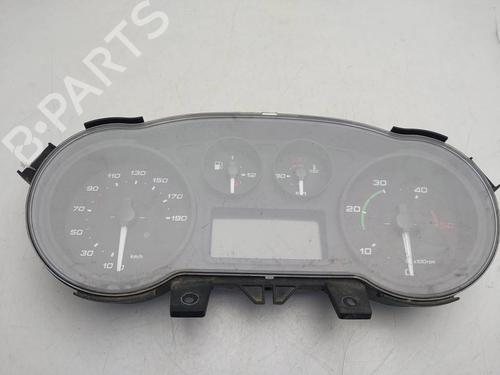 Used Instrument cluster Instrument cluster IVECO DAILY IV Platform/Chassis 70C15 (146 hp) 40022502 40022502