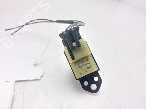 Left front window switch CHRYSLER VOYAGER IV (RG, RS) 2.8 CRD | BP37262075I27 - Image 3